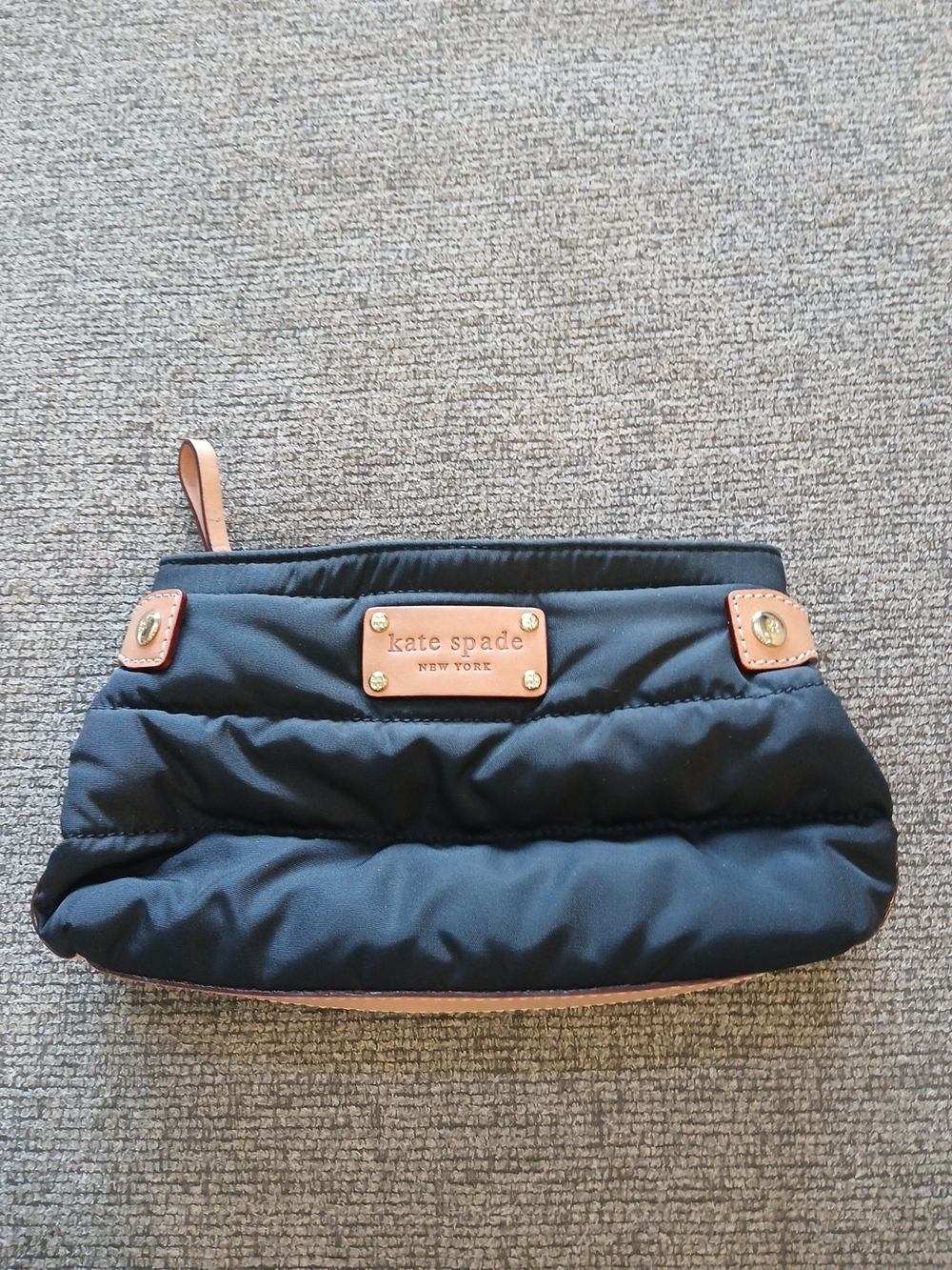 Kate Spade Black Quilted Wristlet Clutch Make Up Travel Zipper Small Pouch Bag